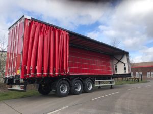 IMG_8783 Curtainsider Stock