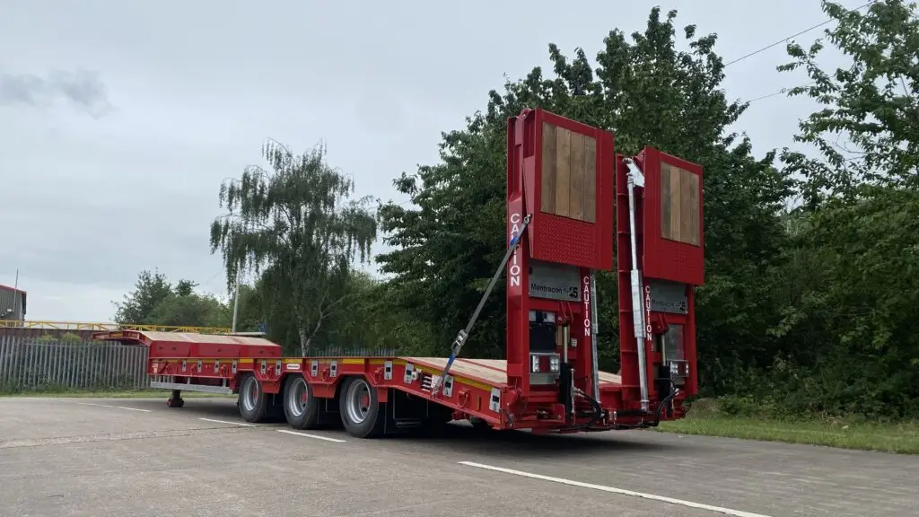 Machinery carrier MT45
