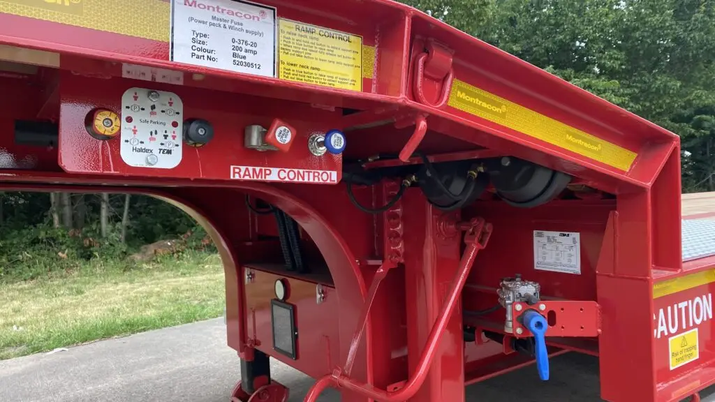 MT45 Machinery Carrier