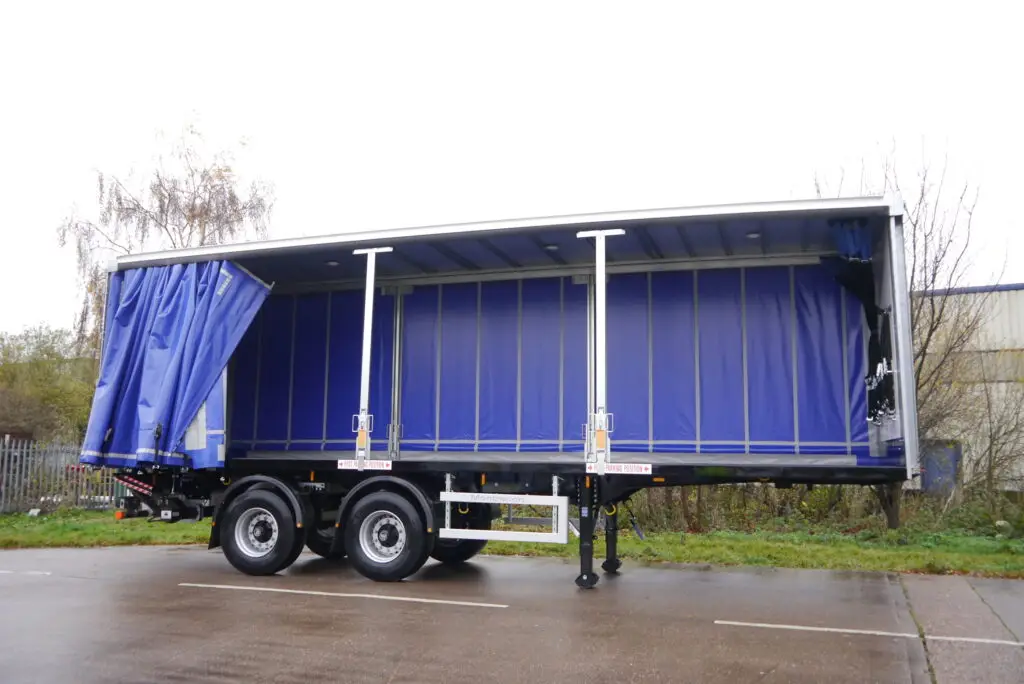 Urban Curtainsider