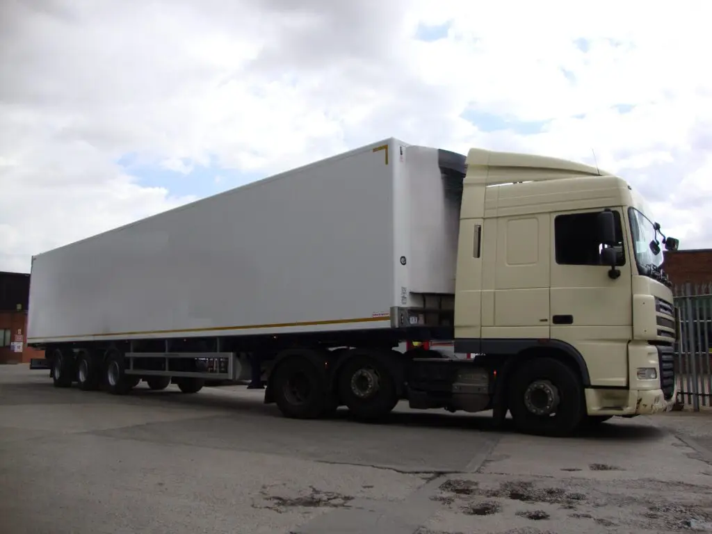 LST Box Van